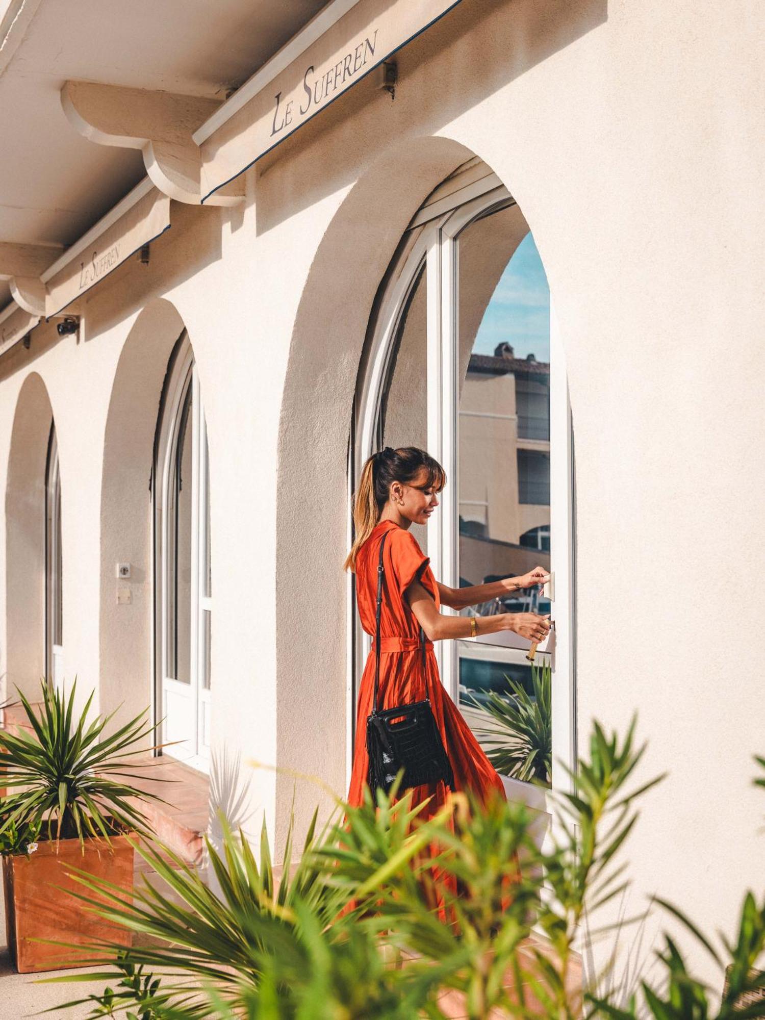 Le Suffren Hotel Grimaud Bagian luar foto