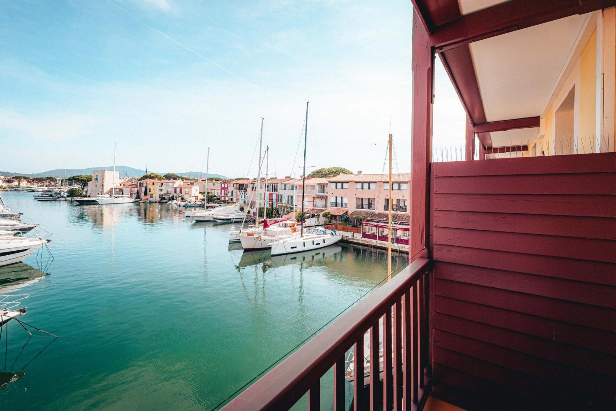 Le Suffren Hotel Grimaud Bagian luar foto